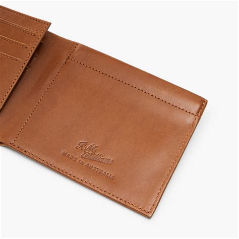 rm williams singleton wallet.